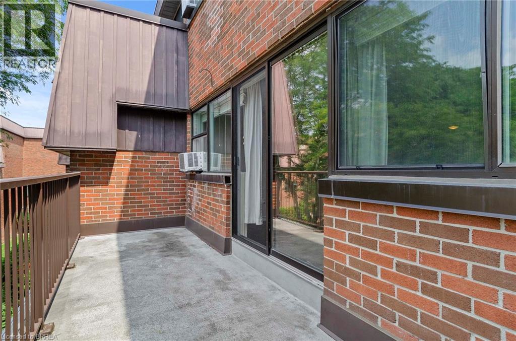 36 Hayhurst Road Unit# 301, Brantford, Ontario  N3R 6Y9 - Photo 8 - 40855267