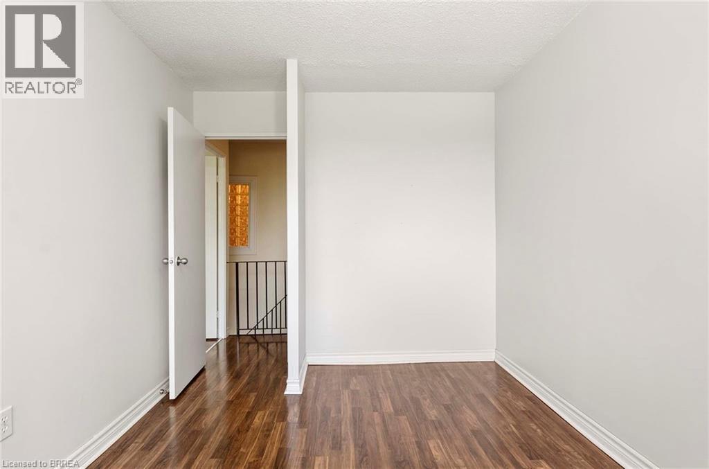 36 Hayhurst Road Unit# 301, Brantford, Ontario  N3R 6Y9 - Photo 27 - 40855267