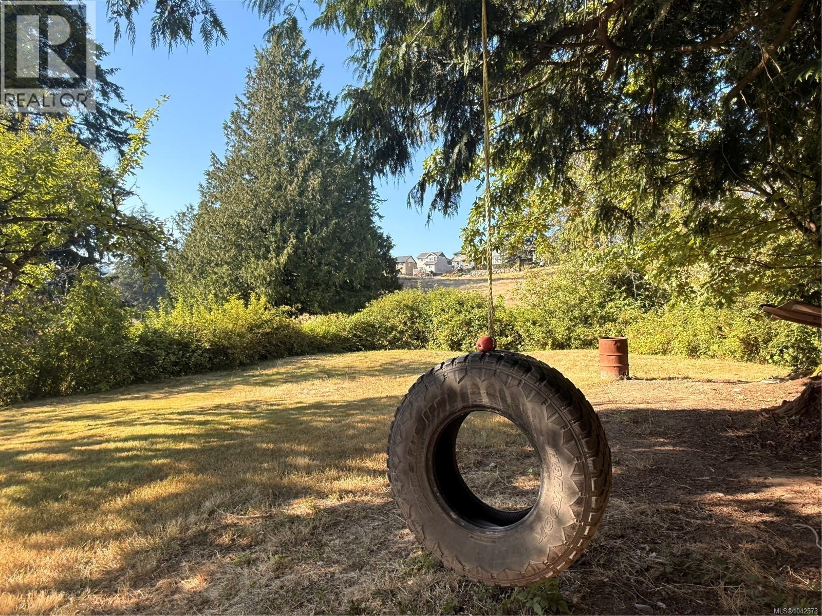 948 Latoria Rd, Langford, British Columbia  V9C 3A8 - Photo 22 - 1042573