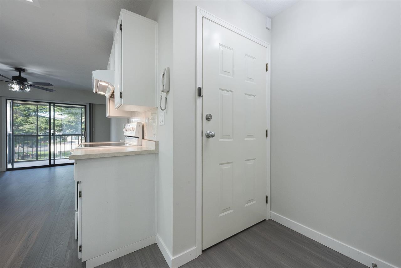 73 32718 Garibaldi Drive, Abbotsford, British Columbia  V2T 5T6 - Photo 7 - R3155289