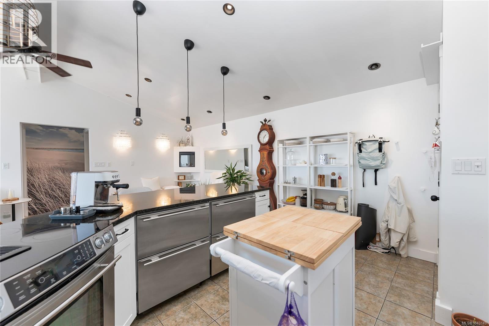 12 1723 Sandy Beach Rd, Mill Bay, British Columbia  V0R 2P4 - Photo 8 - 1043149