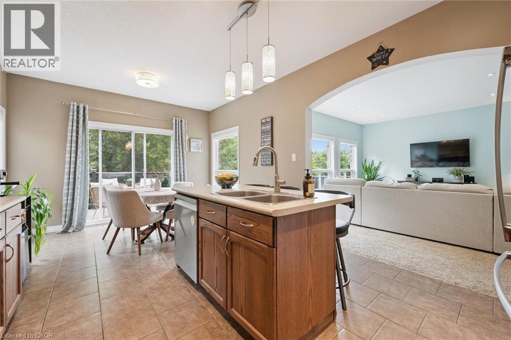 41 Westra Drive, Guelph, Ontario  N1K 0B4 - Photo 17 - 40851439