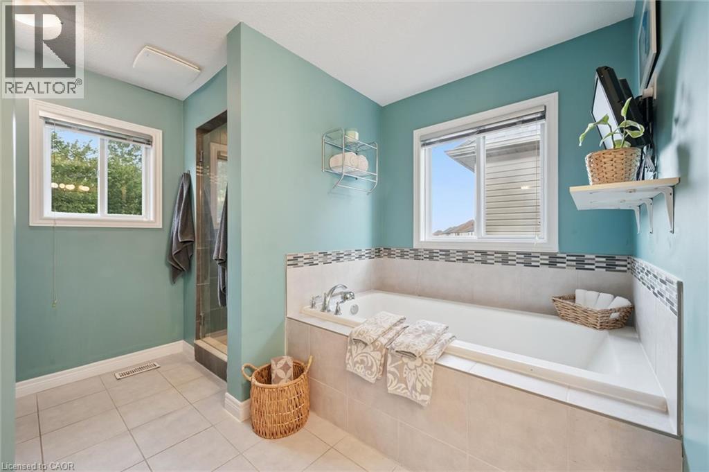 41 Westra Drive, Guelph, Ontario  N1K 0B4 - Photo 24 - 40851439