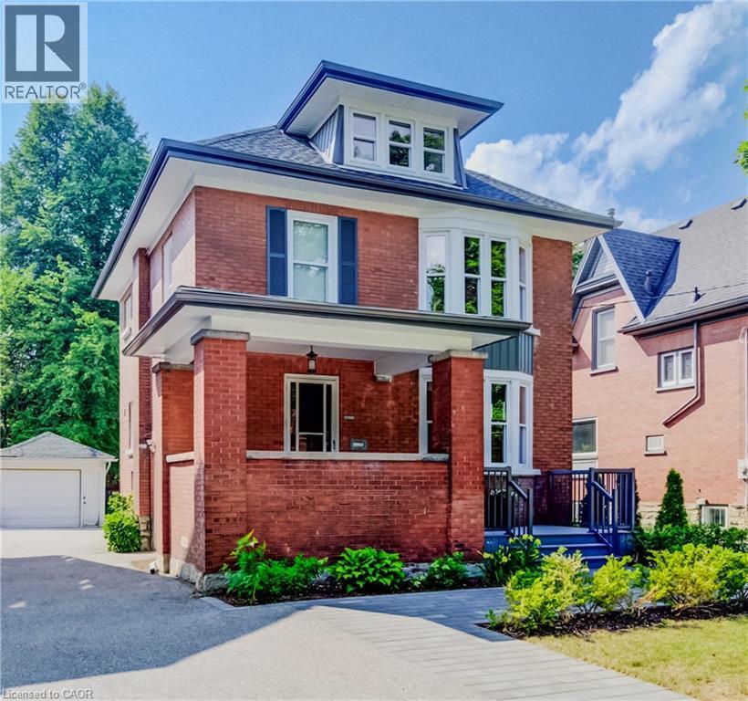 36 HEINS Avenue, Kitchener, Ontario