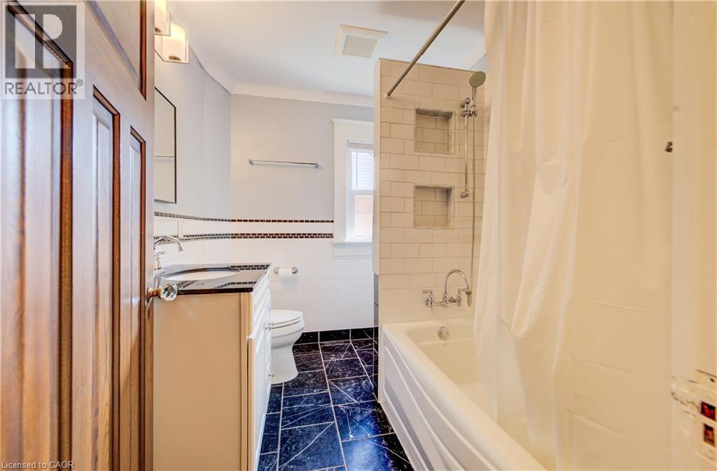 36 Heins Avenue, Kitchener, Ontario  N2G 1Z8 - Photo 23 - 40852193