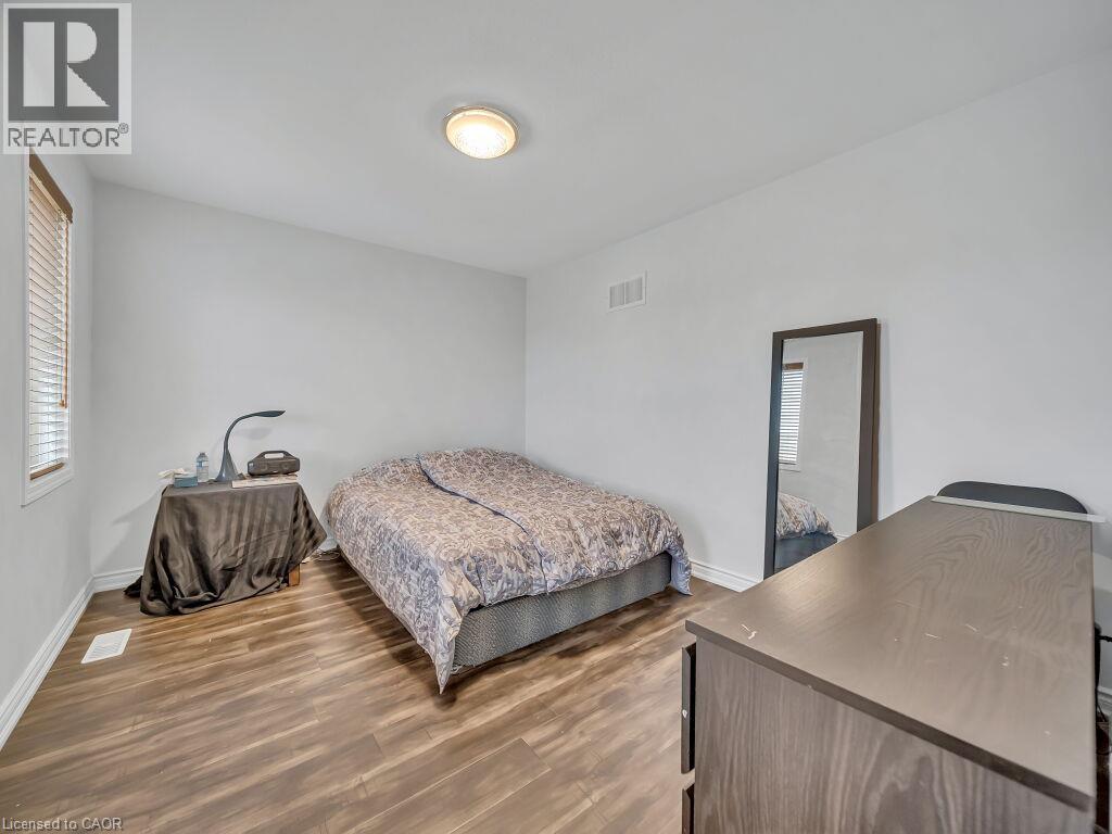 227 Baldwin Drive Unit# Main, Cambridge, Ontario  N3C 0B8 - Photo 17 - 40854329
