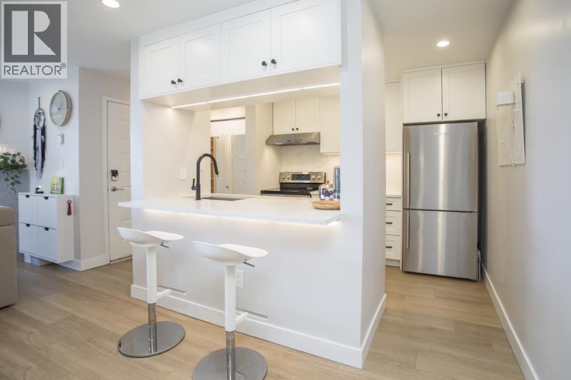 101 3 K De K Court, New Westminster, British Columbia  V3M 6B6 - Photo 12 - R3155539