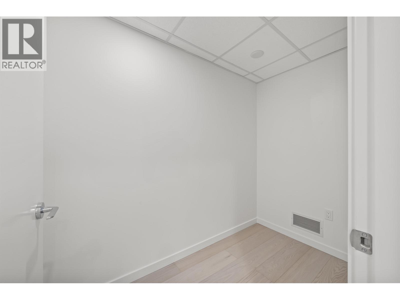 702 8415 Granville Street, Vancouver, British Columbia V6P 0M2 - Photo 16 - R3155557
