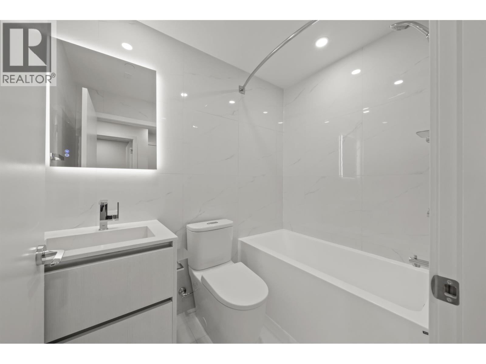 702 8415 Granville Street, Vancouver, British Columbia V6P 0M2 - Photo 18 - R3155557