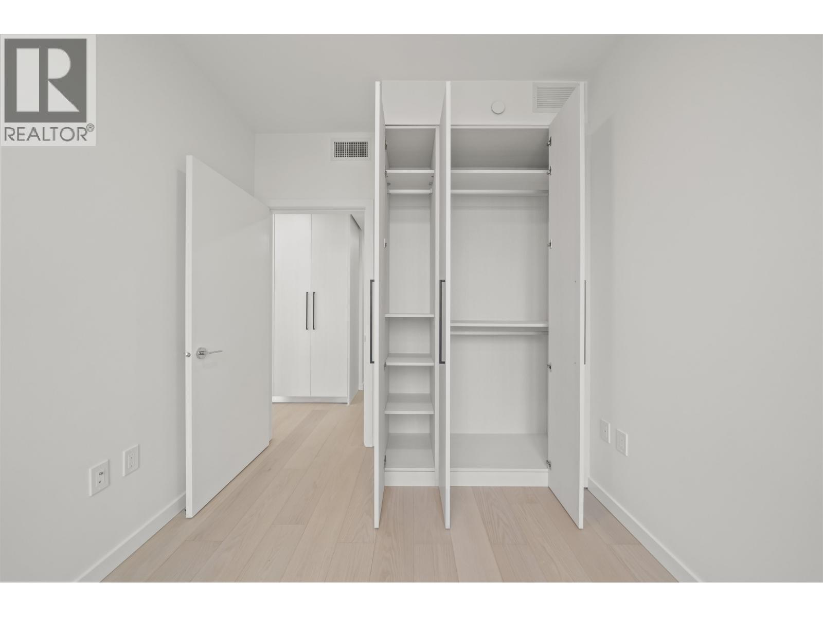 702 8415 Granville Street, Vancouver, British Columbia V6P 0M2 - Photo 19 - R3155557