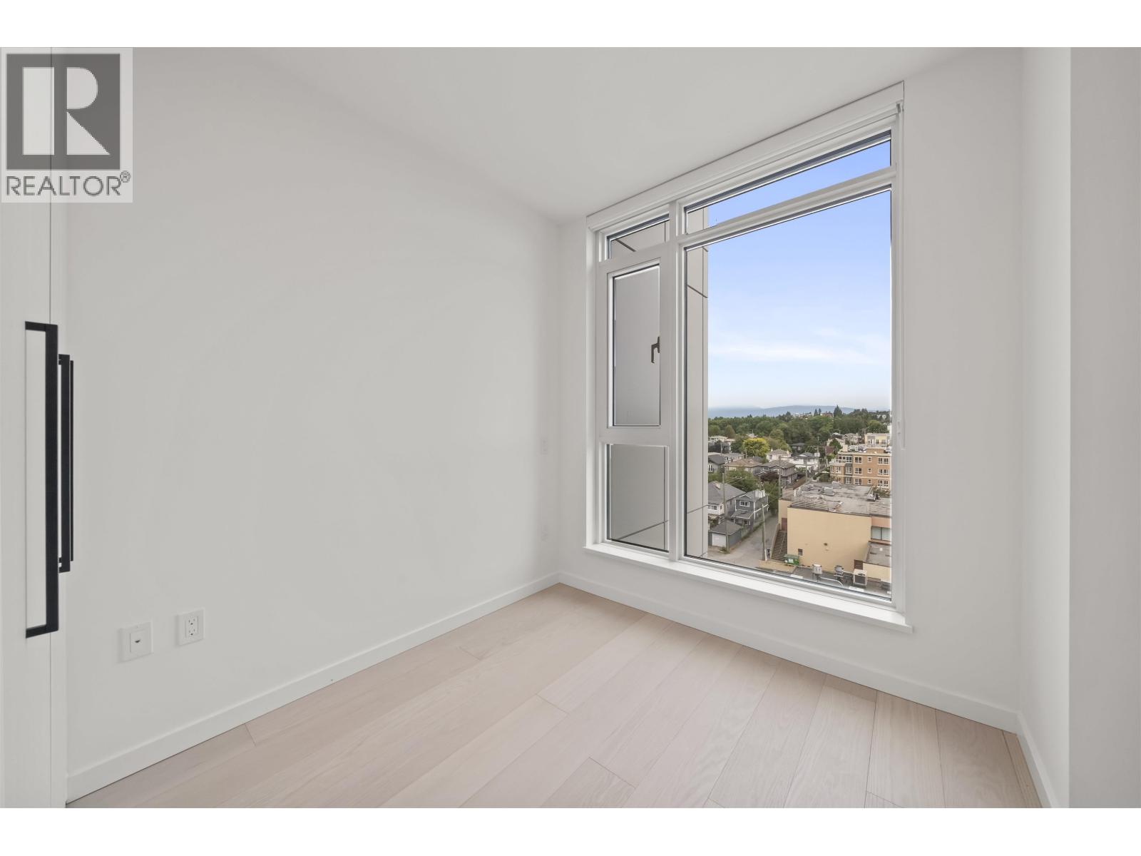 702 8415 Granville Street, Vancouver, British Columbia V6P 0M2 - Photo 5 - R3155557