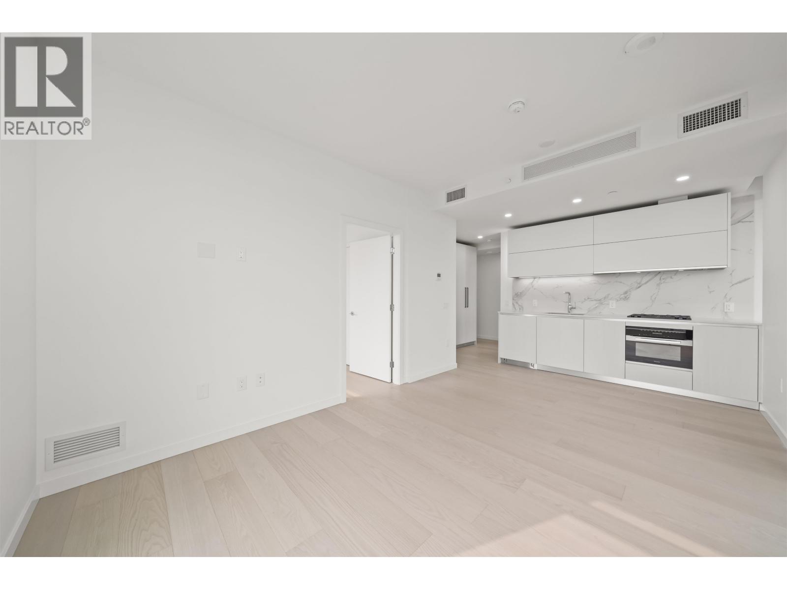 702 8415 Granville Street, Vancouver, British Columbia V6P 0M2 - Photo 9 - R3155557