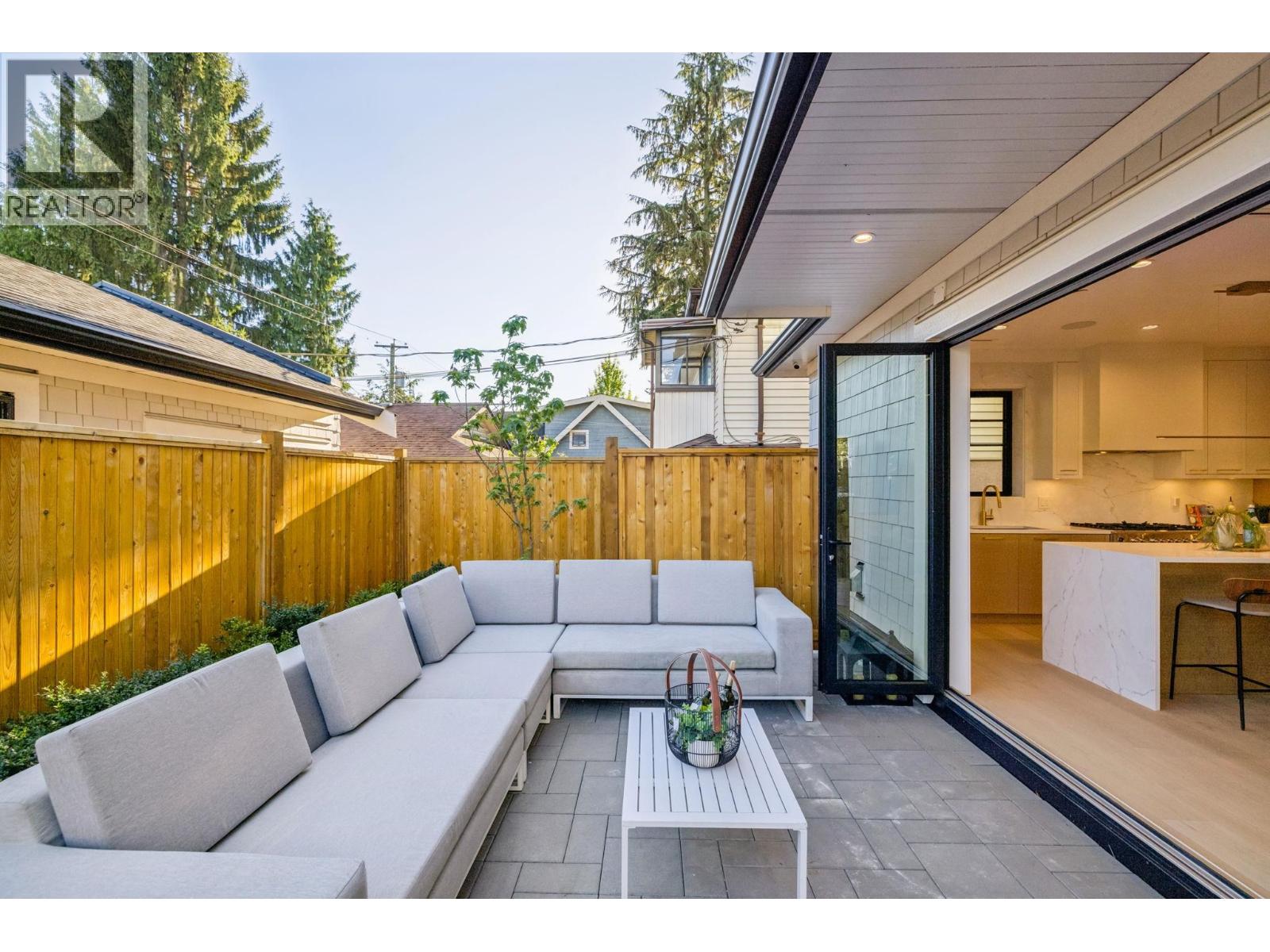 2619 Carolina Street, Vancouver, British Columbia V5T 2A4 - Photo 26 - R3155559
