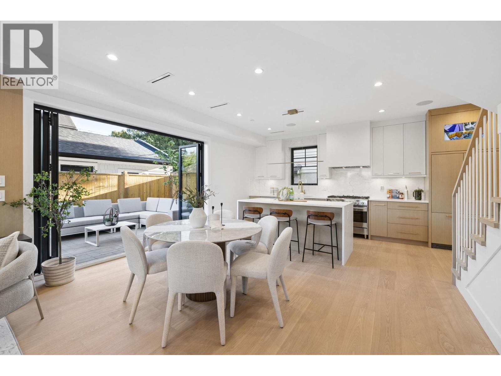 2619 Carolina Street, Vancouver, British Columbia V5T 2A4 - Photo 6 - R3155559