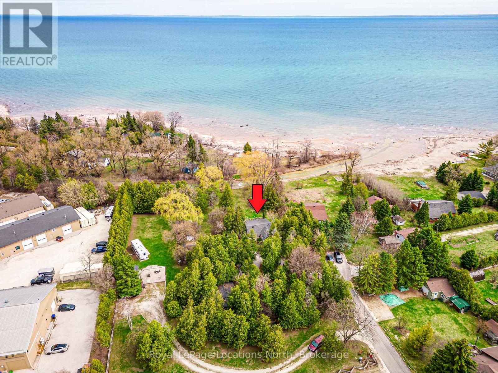 21 Eva Crescent, Collingwood, Ontario  L9Y 5R1 - Photo 2 - S13672930