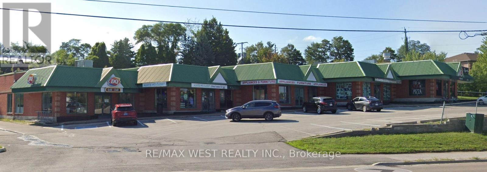 482 THE QUEENSWAY S STREET, Georgina, Ontario