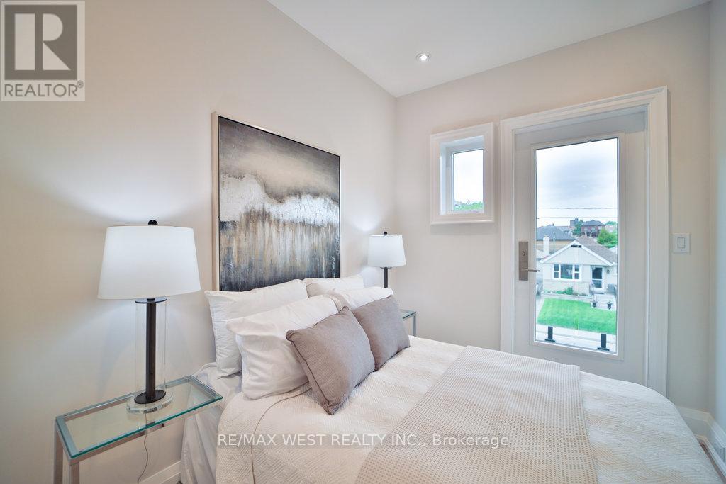 133 Times Road, Toronto, Ontario  M6B 3M3 - Photo 27 - W13495902