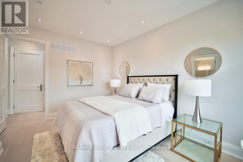 133 Times Road, Toronto, Ontario  M6B 3M3 - Photo 22 - W13495902