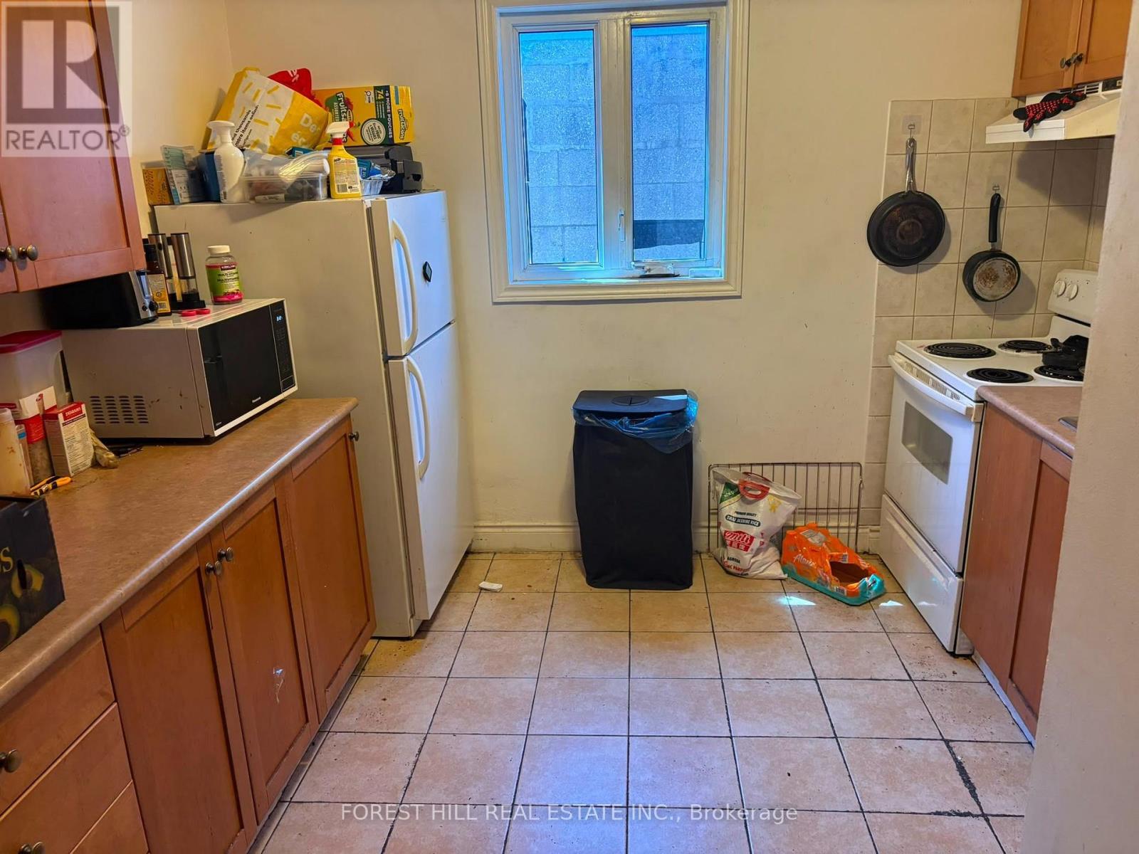 2 - 2530 Eglinton Avenue W, Toronto, Ontario  M6M 1T1 - Photo 6 - W13661264