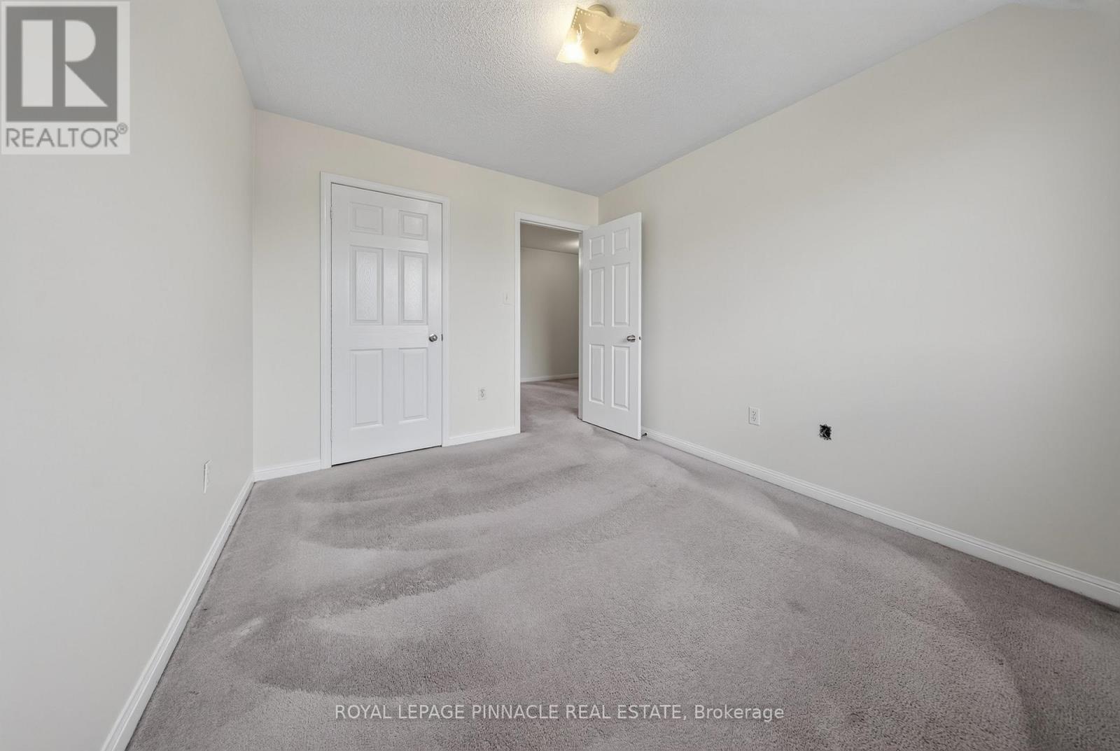 787 Avocado Crescent, Mississauga, Ontario  L5W 1H4 - Photo 19 - W13672704