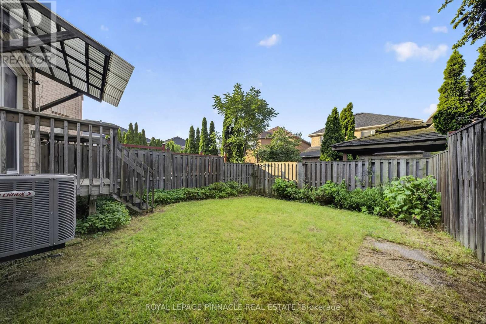 787 Avocado Crescent, Mississauga, Ontario  L5W 1H4 - Photo 43 - W13672704