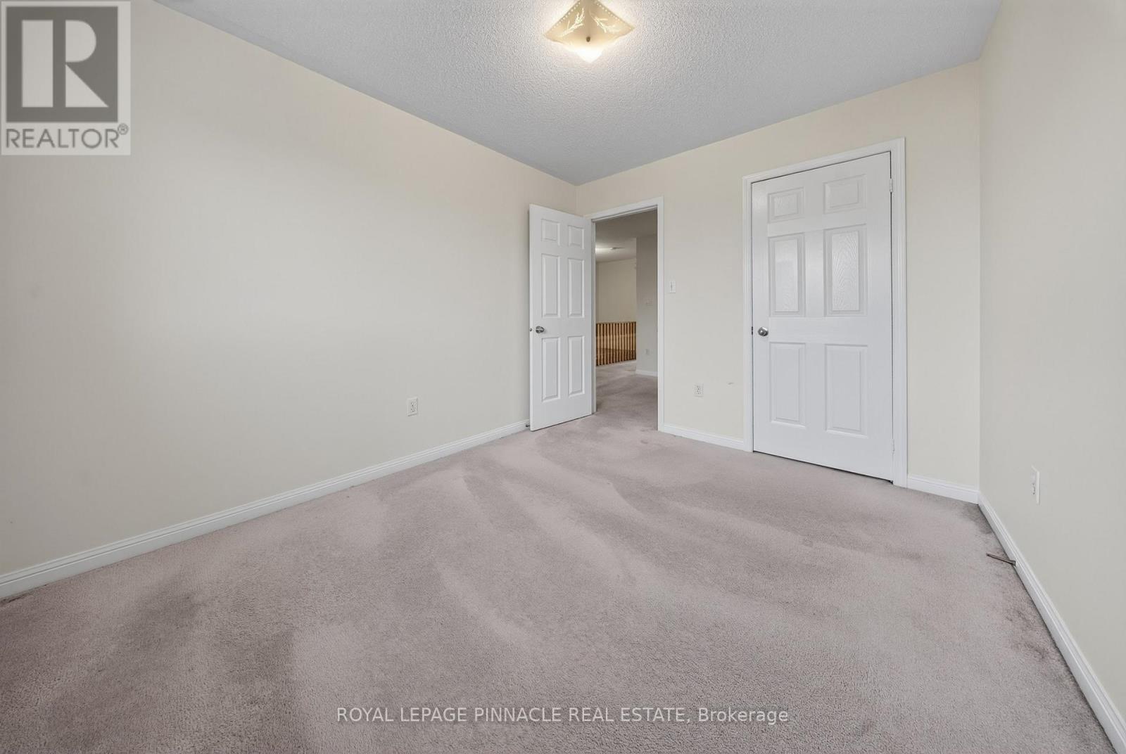 787 Avocado Crescent, Mississauga, Ontario  L5W 1H4 - Photo 21 - W13672704