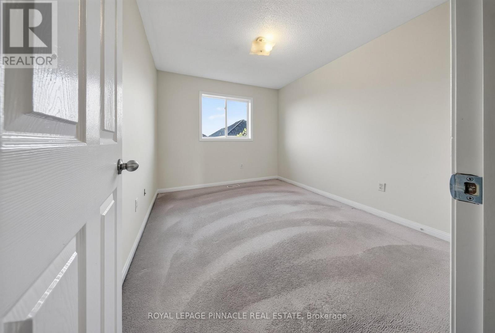 787 Avocado Crescent, Mississauga, Ontario  L5W 1H4 - Photo 18 - W13672704