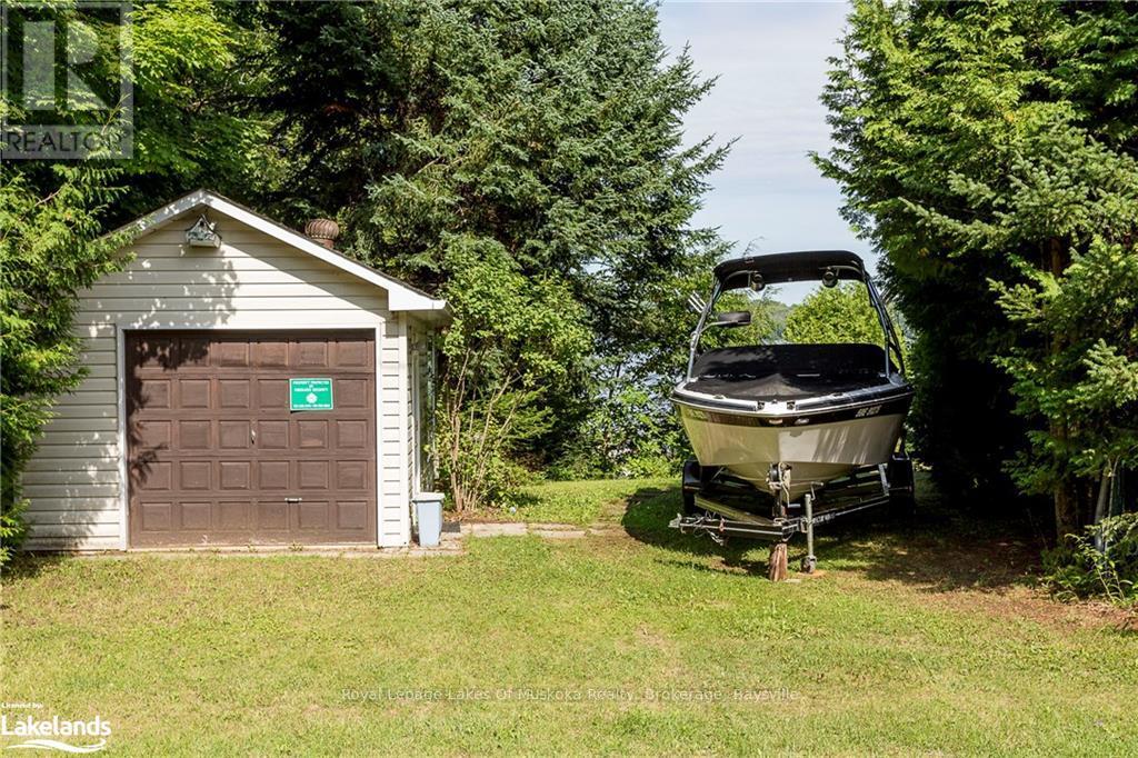 1378 Old Highway 117 Road, Lake Of Bays, Ontario  P0B 1A0 - Photo 20 - X13672970