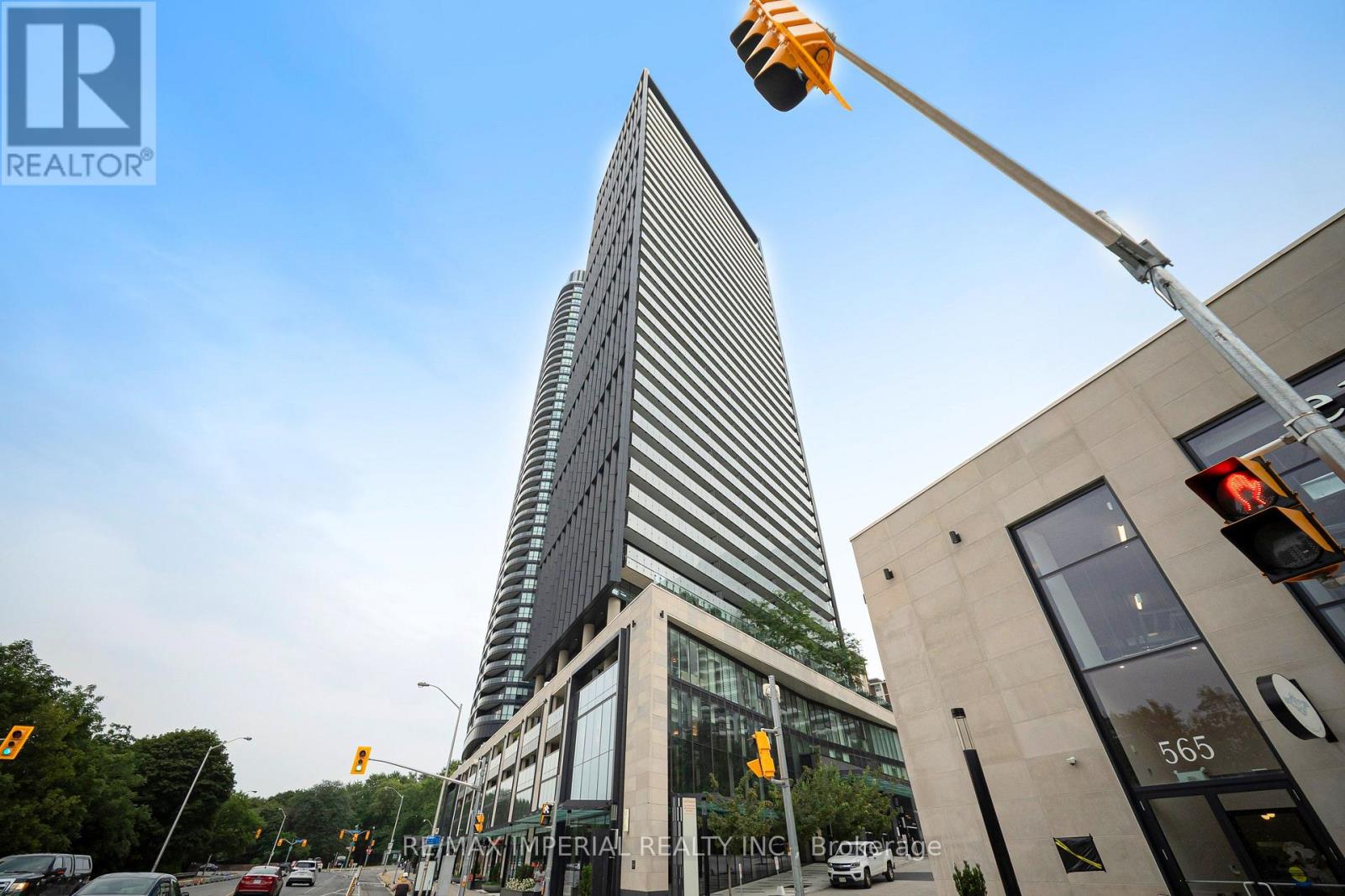 2410 - 575 Bloor Street E, Toronto, Ontario M4W 0B2 - Photo 1 - C13672942