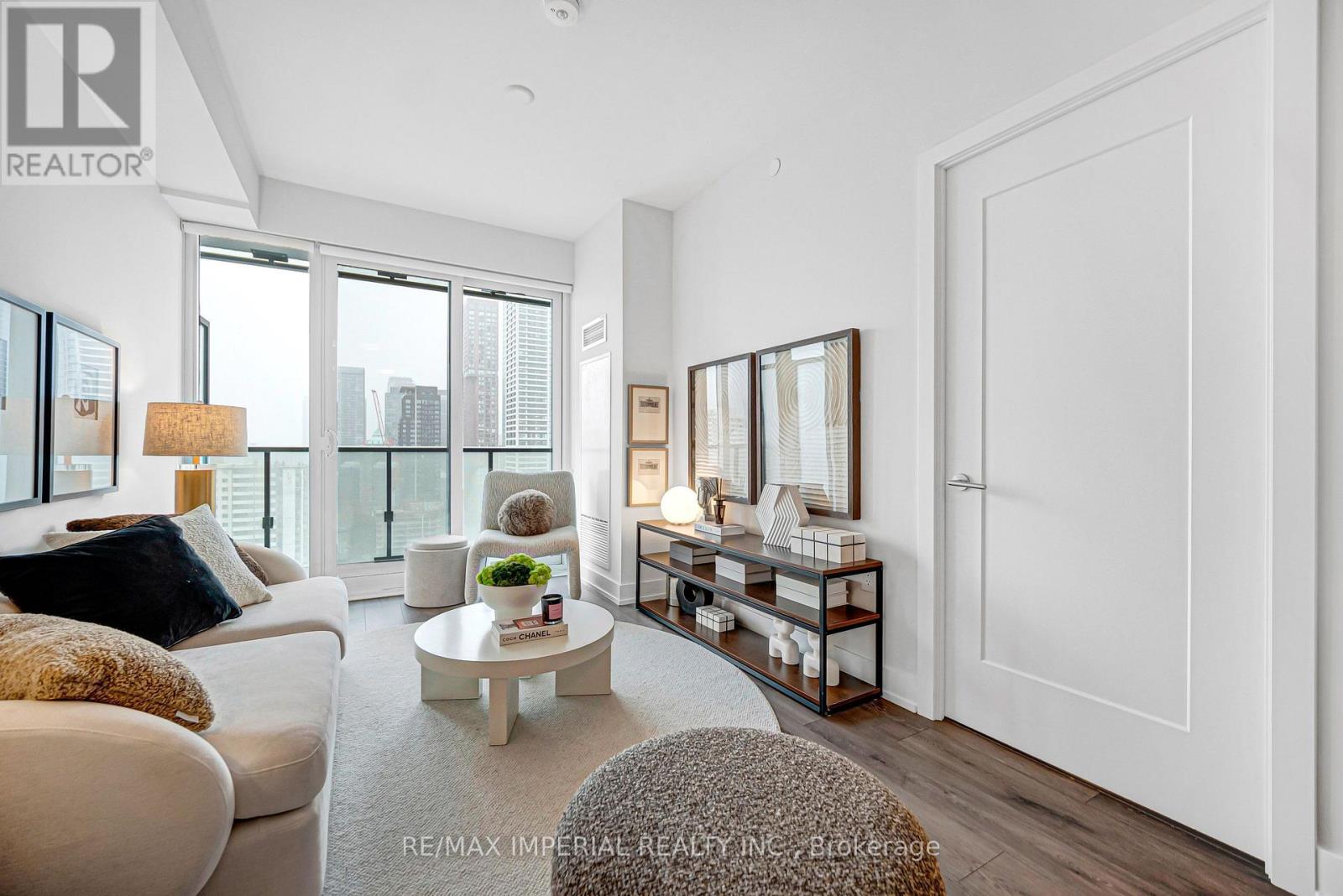 2410 - 575 Bloor Street E, Toronto, Ontario M4W 0B2 - Photo 13 - C13672942
