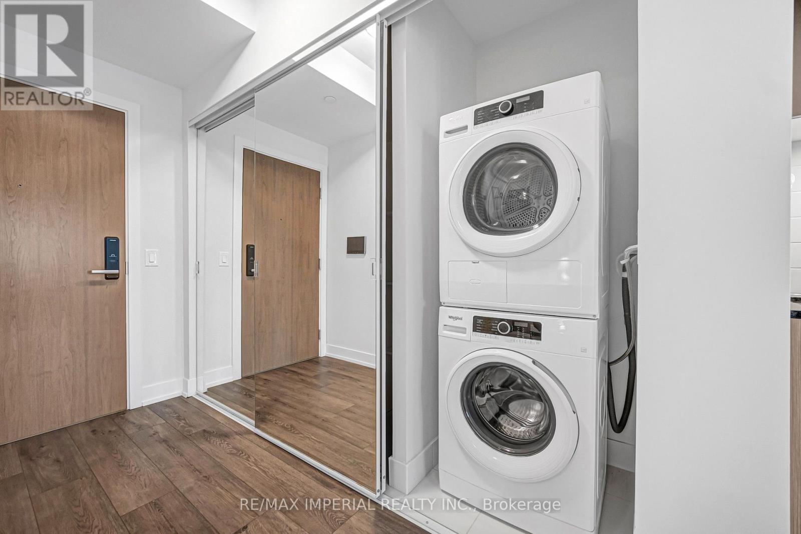 2410 - 575 Bloor Street E, Toronto, Ontario M4W 0B2 - Photo 23 - C13672942