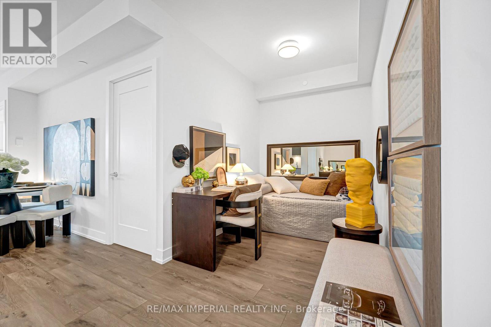 2410 - 575 Bloor Street E, Toronto, Ontario M4W 0B2 - Photo 6 - C13672942