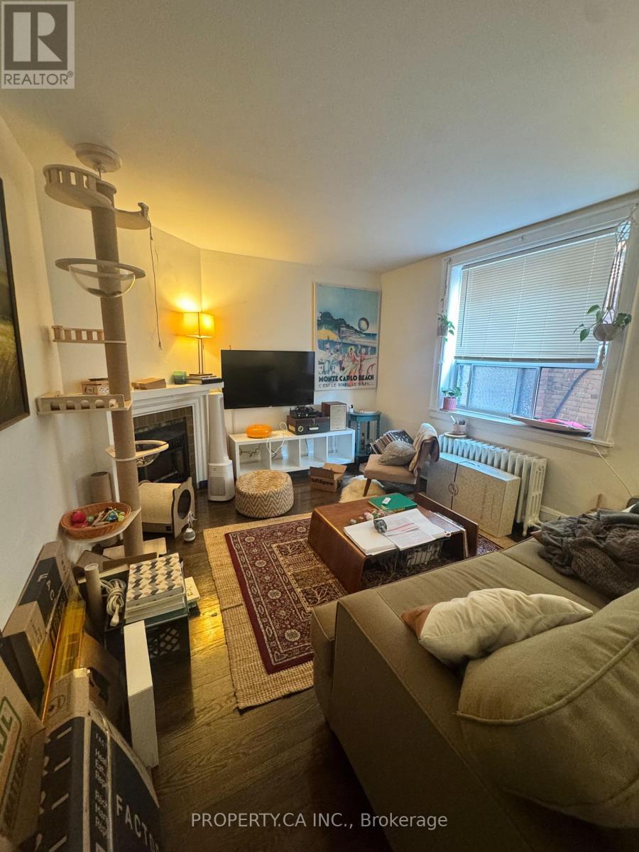 7 - 781 St Clair Avenue W, Toronto, Ontario M6C 1B7 - Photo 4 - C13672974