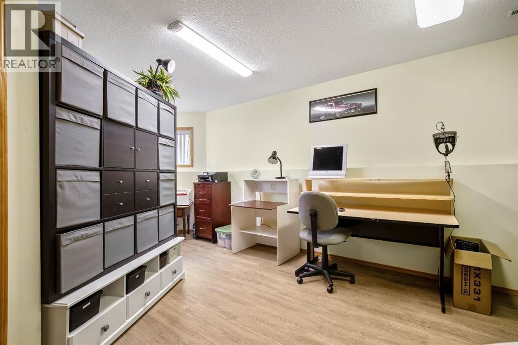 10 Madison Court, Strathmore, Alberta  T1P 1M5 - Photo 28 - A2299534