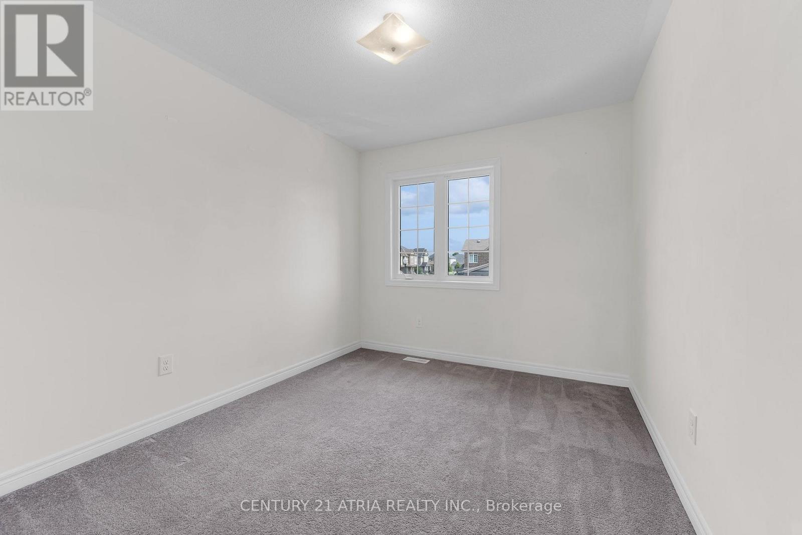 422 Krotz Street W, North Perth, Ontario  N4W 0J4 - Photo 7 - X13615146