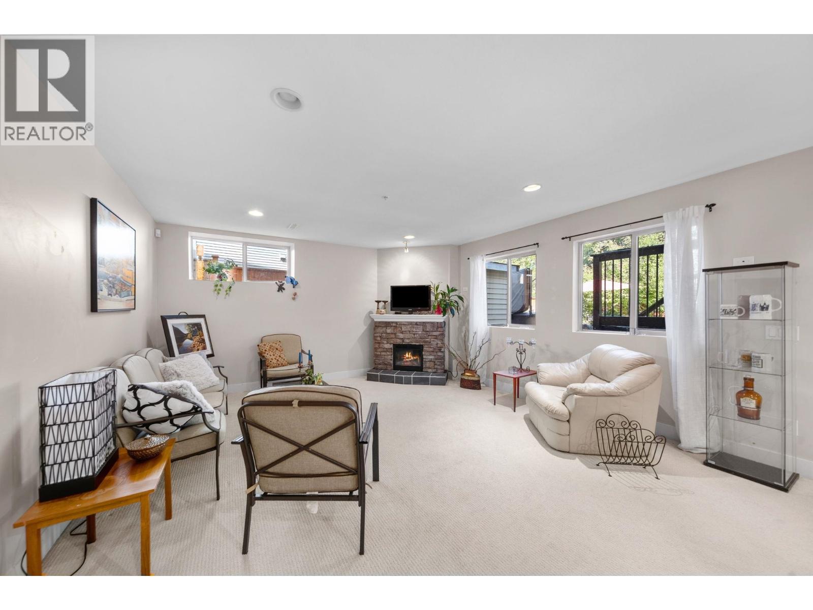 24781 Mcclure Drive, Maple Ridge, British Columbia  V2W 0A5 - Photo 21 - R3155256