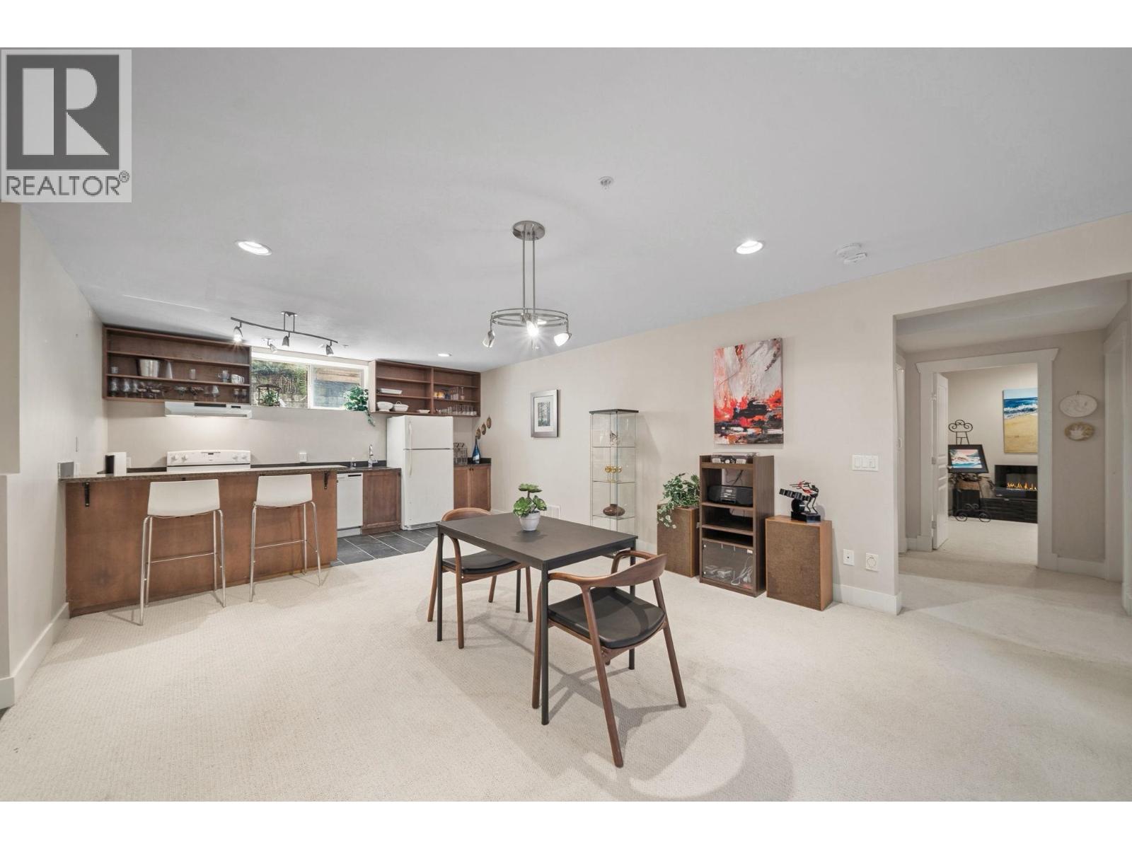 24781 Mcclure Drive, Maple Ridge, British Columbia  V2W 0A5 - Photo 23 - R3155256