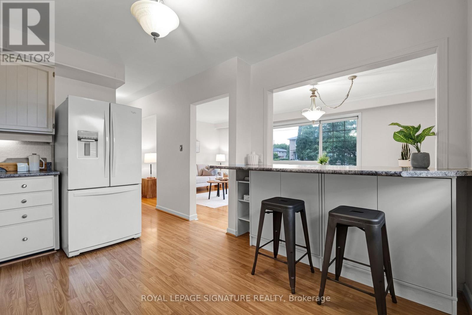 50 Celeste Drive, Toronto, Ontario  M1E 2V1 - Photo 9 - E13672934