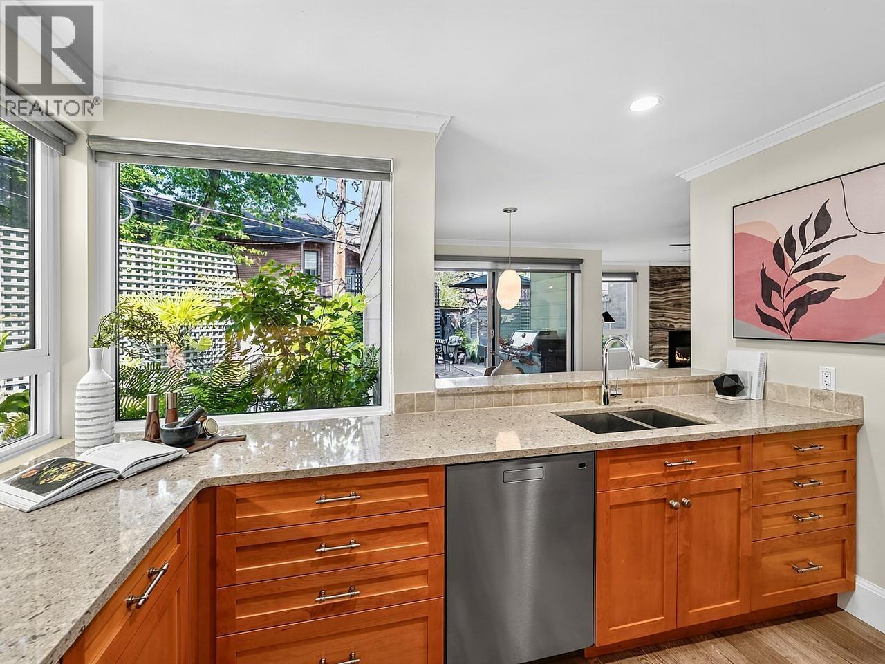 104 1575 Balsam Street, Vancouver, British Columbia V6K 3L7 - Photo 14 - R3155462