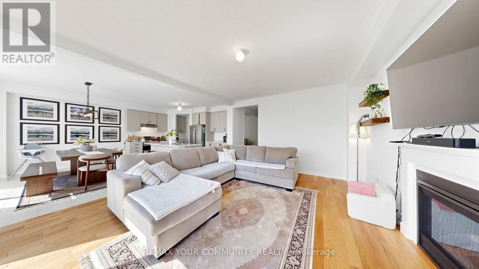 32 Baycroft Boulevard, Essa (Angus), Ontario  L0M 1B5 - Photo 25 - N13672900