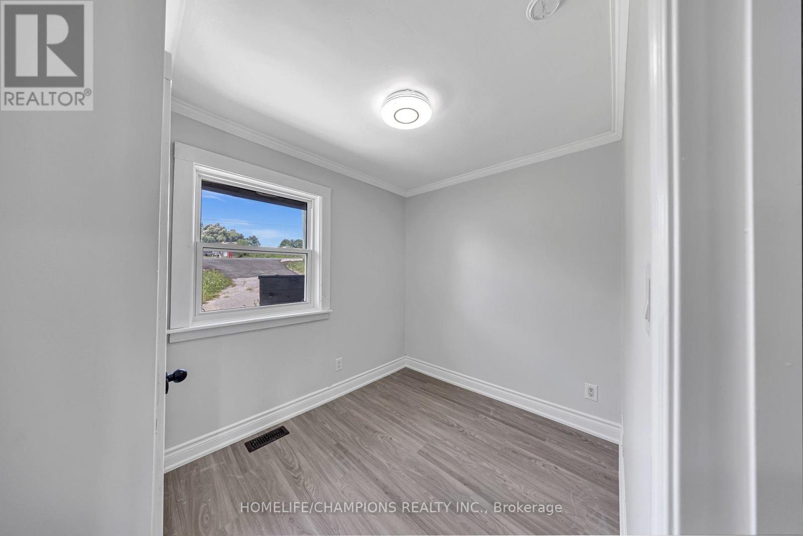 997 Mount Albert Road, East Gwillimbury, Ontario  L0G 1V0 - Photo 15 - N13672972