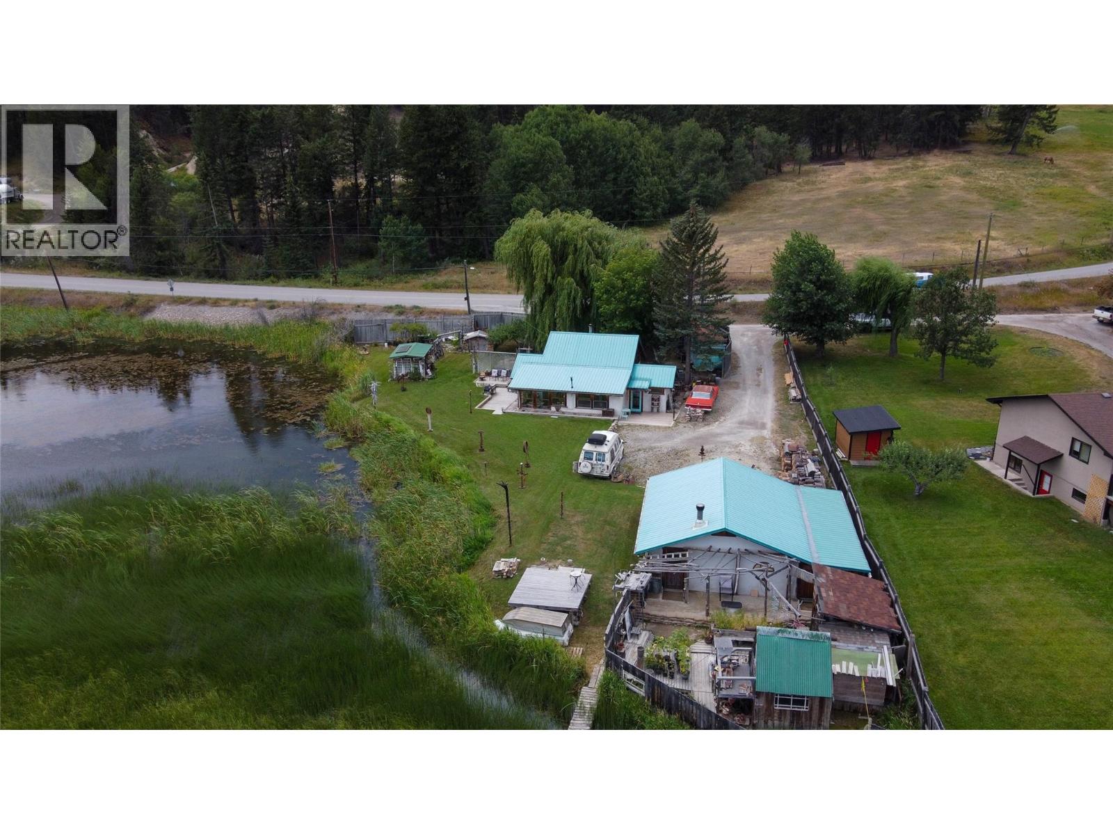 9498 Westside Road, Invermere, British Columbia  V0A 1K5 - Photo 15 - 10397616