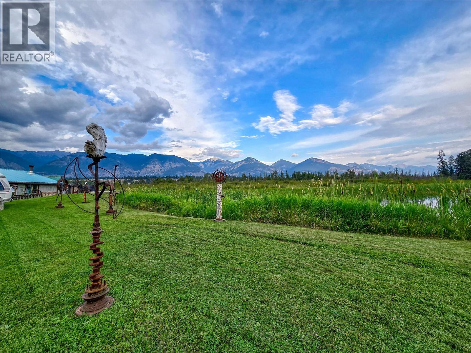 9498 Westside Road, Invermere, British Columbia  V0A 1K5 - Photo 60 - 10397616