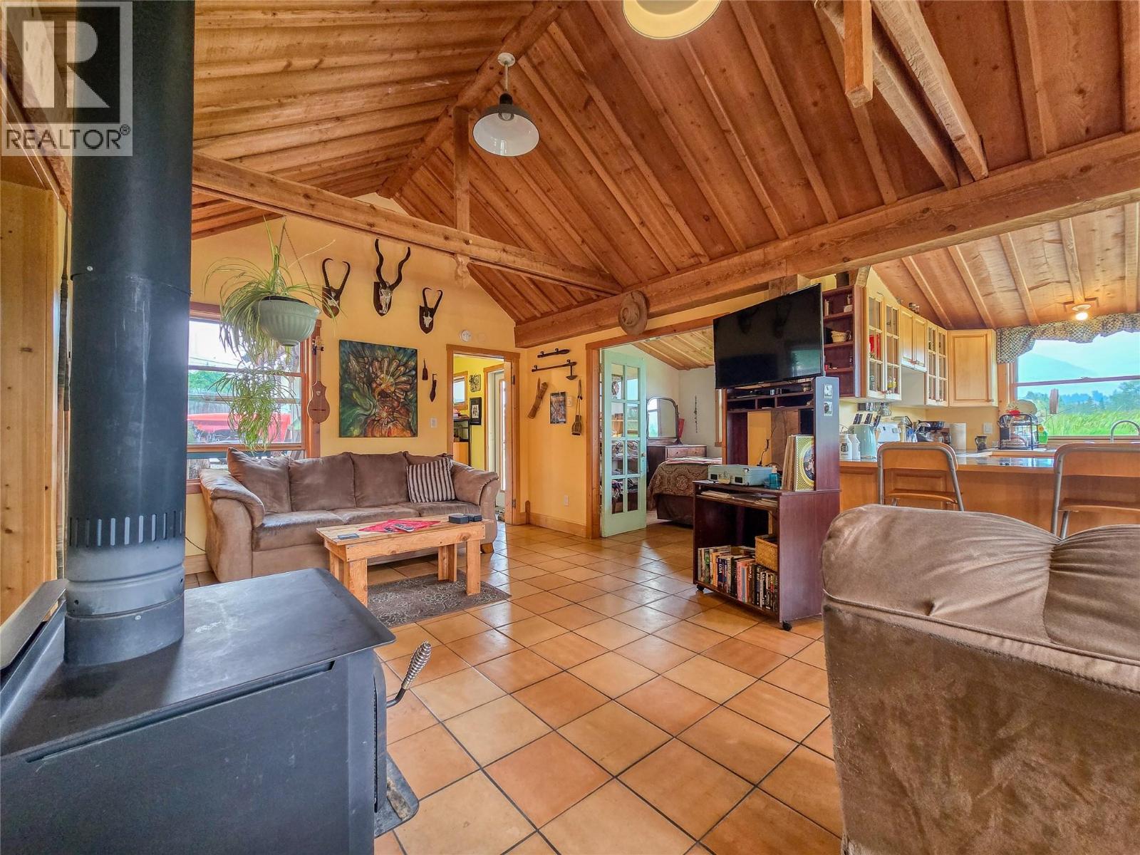 9498 Westside Road, Invermere, British Columbia  V0A 1K5 - Photo 35 - 10397616
