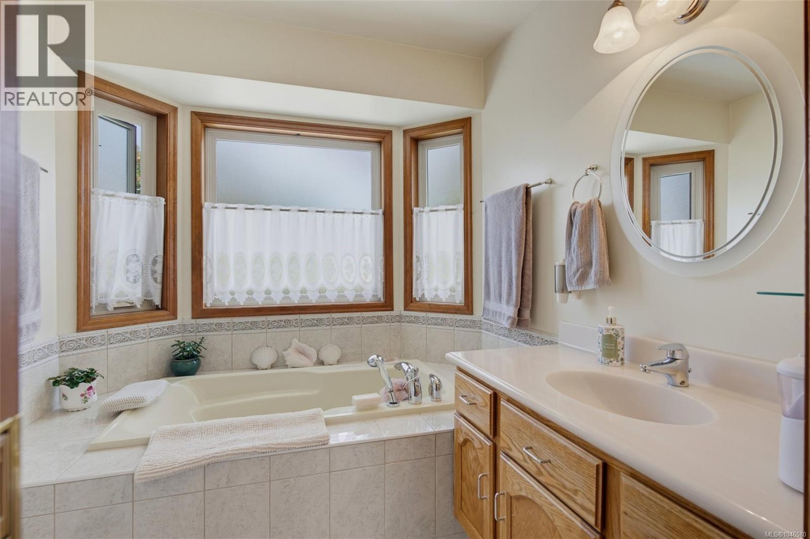 3141 Antrobus Cres, Colwood, British Columbia  V9B 5P4 - Photo 36 - 1046580
