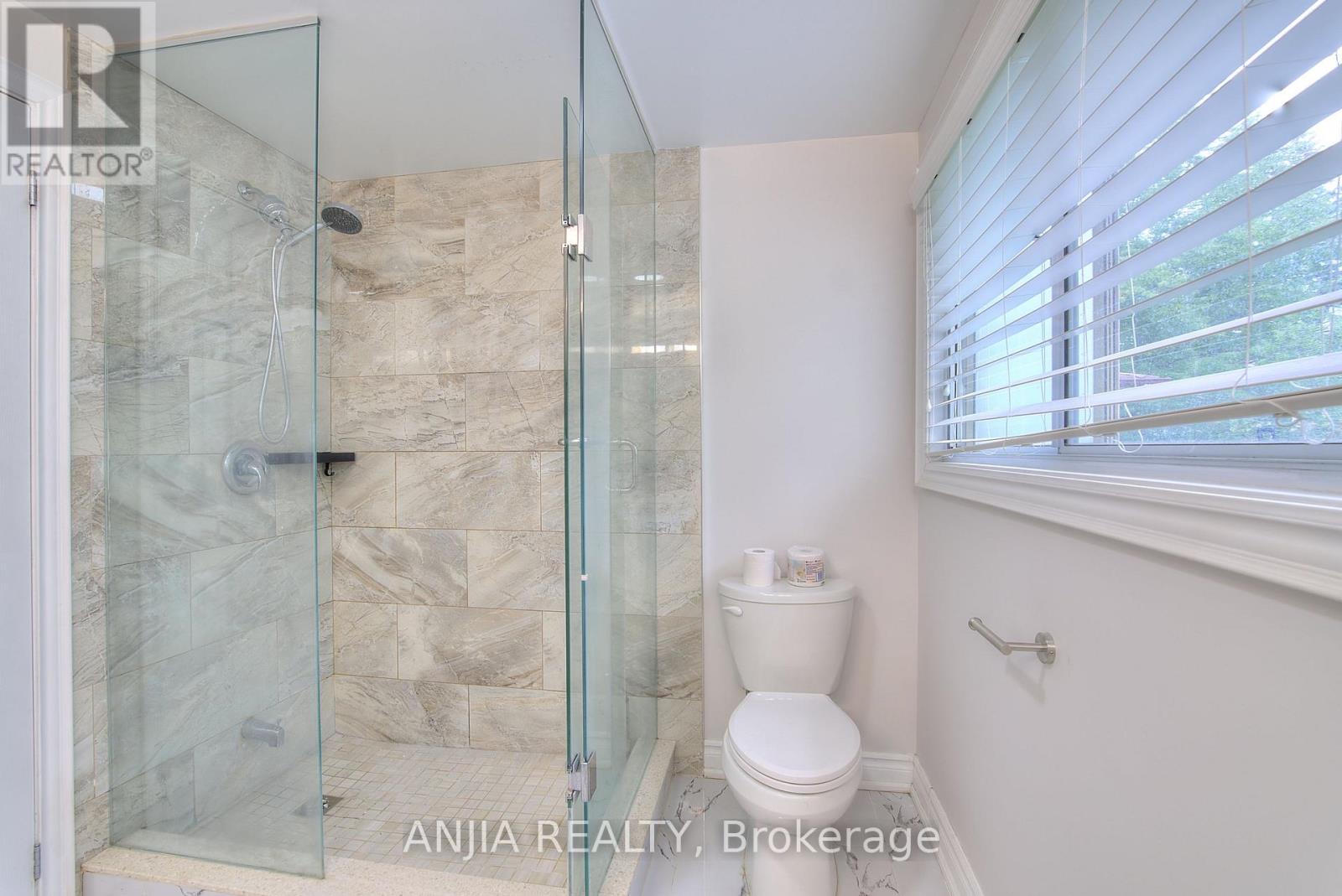 14 Cherrystone Drive, Toronto, Ontario  M2H 1R9 - Photo 16 - C13413832