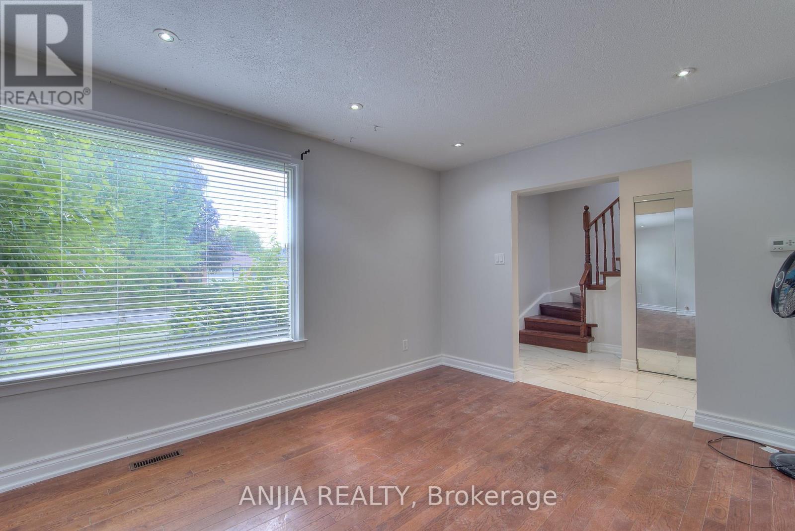 14 Cherrystone Drive, Toronto, Ontario  M2H 1R9 - Photo 12 - C13413832
