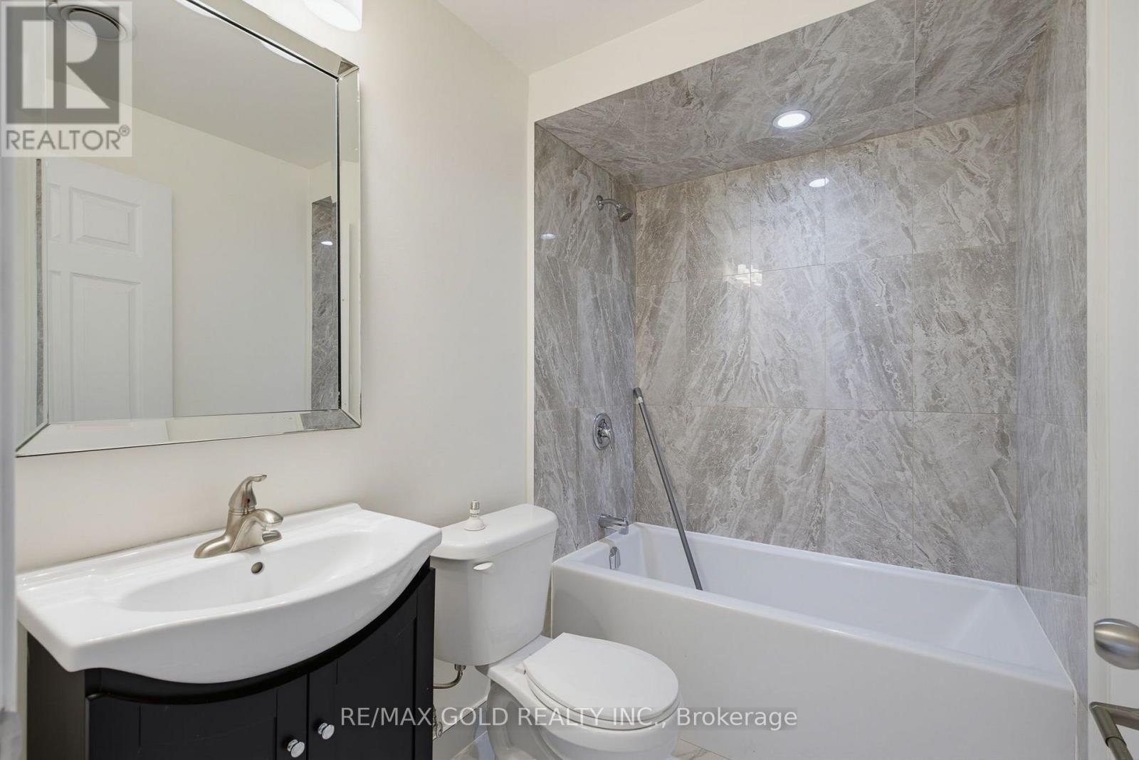 22 Durango Drive, Brampton, Ontario  L6X 2Z2 - Photo 33 - W13668502