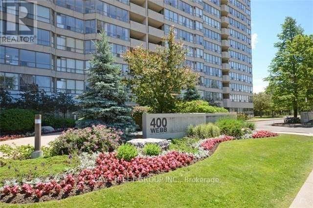 2203 - 400 Webb Drive, Mississauga, Ontario  L5B 3Z7 - Photo 2 - W13672956