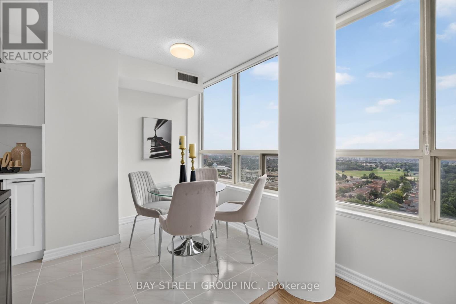 2203 - 400 Webb Drive, Mississauga, Ontario  L5B 3Z7 - Photo 21 - W13672956
